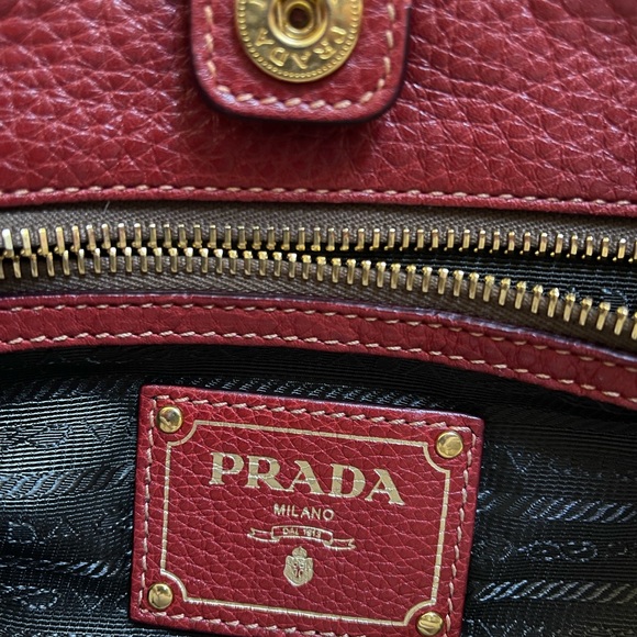 Prada Red Large Vitello Phenix Leather Shopper, 2-way shoulder bag, EUC - Picture 11 of 14